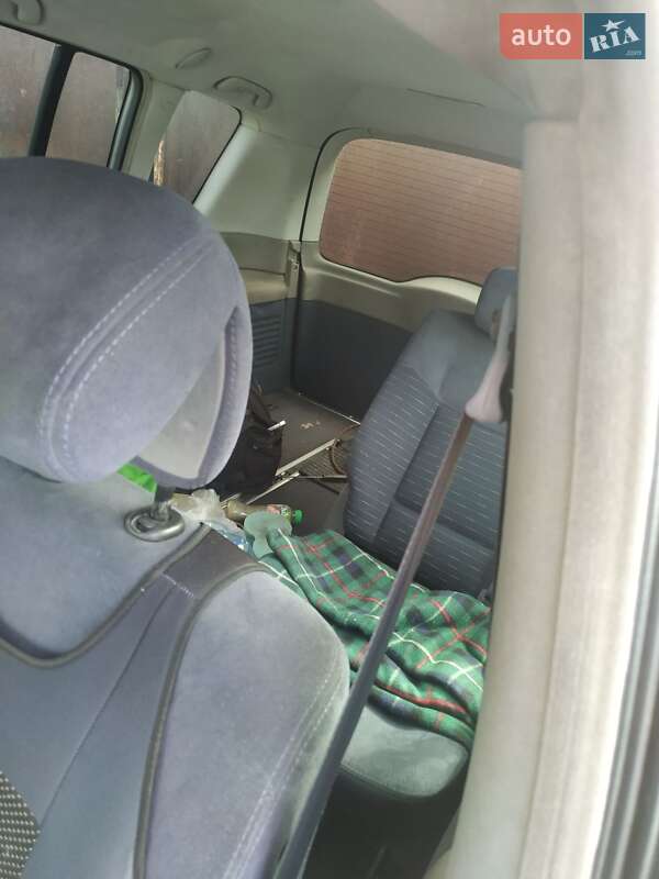 Мінівен Renault Espace 2004 в Львові