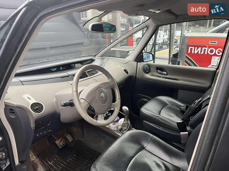 Минивэн Renault Espace 2006 в Ровно