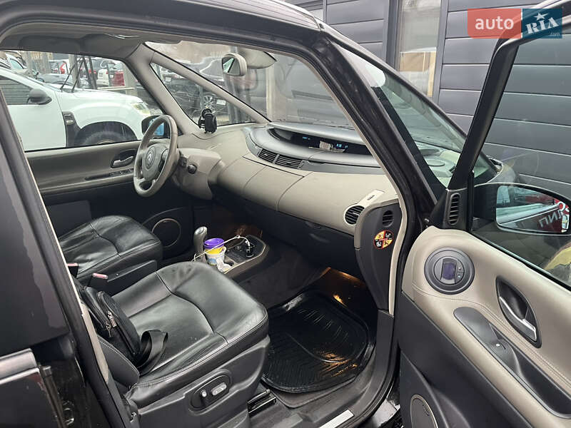 Минивэн Renault Espace 2006 в Ровно