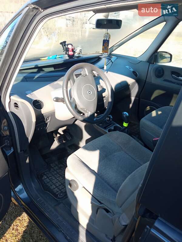 Мінівен Renault Espace 2004 в Борщеві