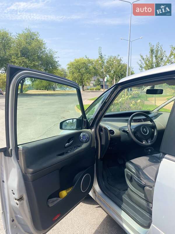 Минивэн Renault Espace 2004 в Кременчуге