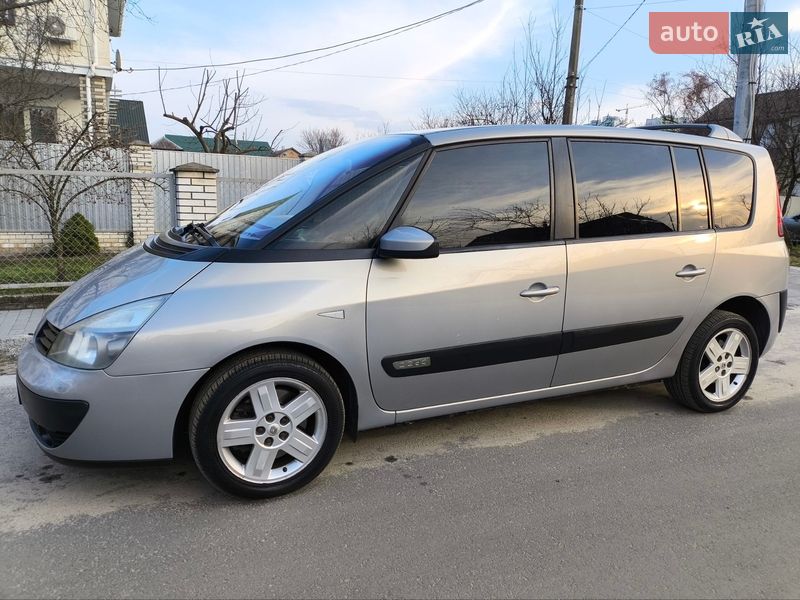 Мінівен Renault Espace