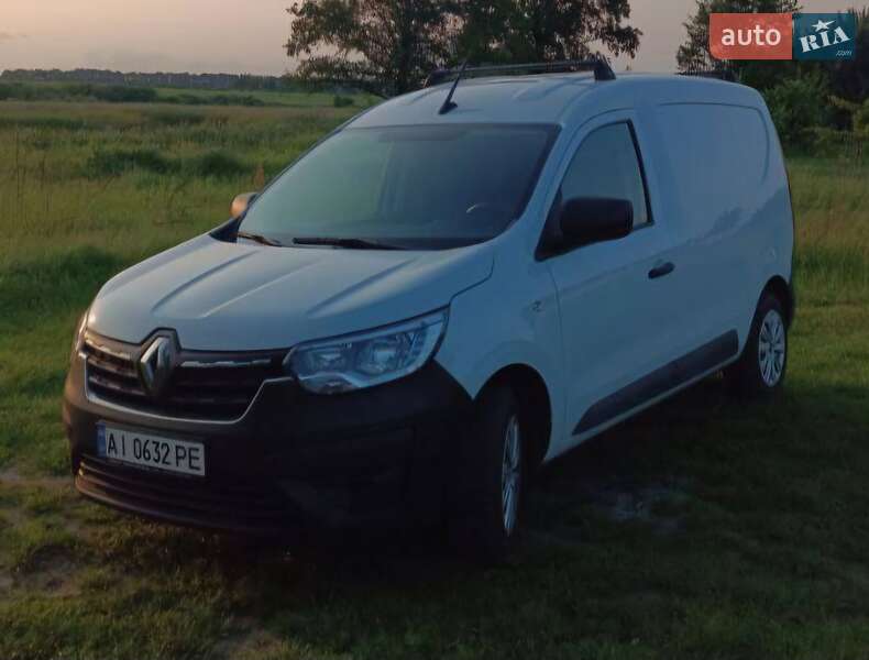 Вантажопасажирський фургон Renault Express
