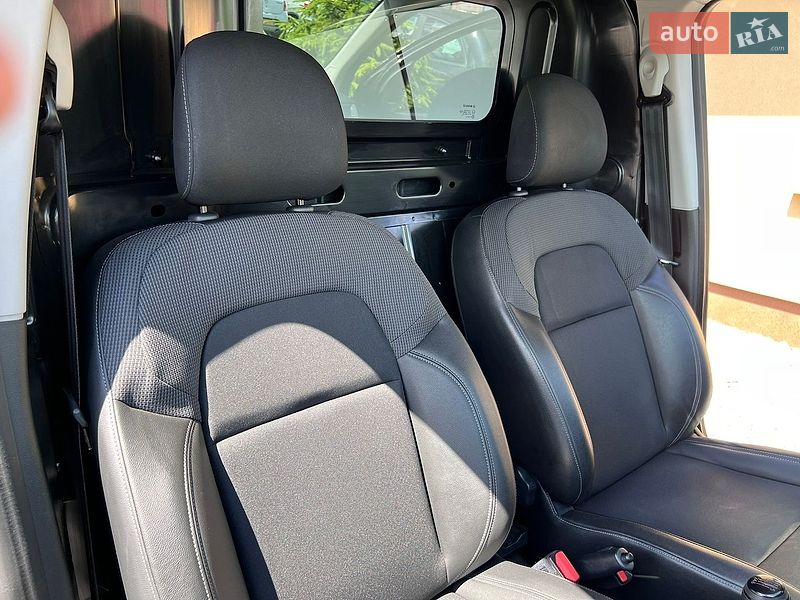 Грузовой фургон Renault Express 2021 в Ровно фото 45 Грузовой фургон Renault Express 2021 в Ровно