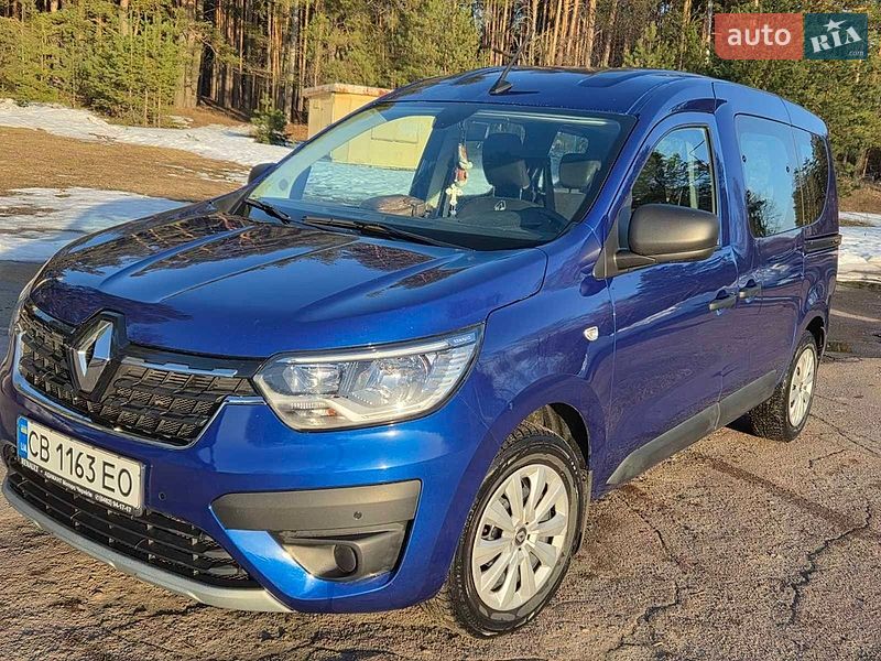 Минивэн Renault Express 2024 в Коропе