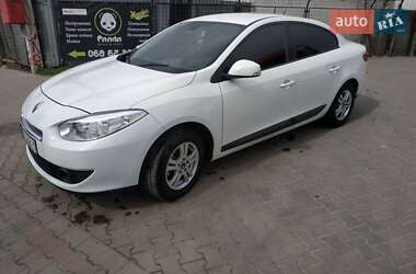 Renault Fluence  2012