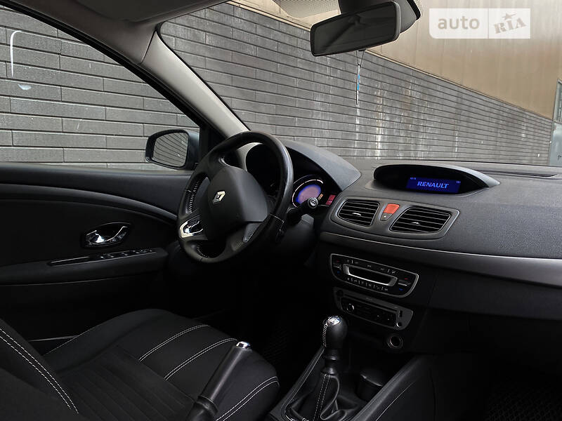 Седан Renault Fluence 2016 в Тернополі фото 23 Седан Renault Fluence 2016 в Тернополі