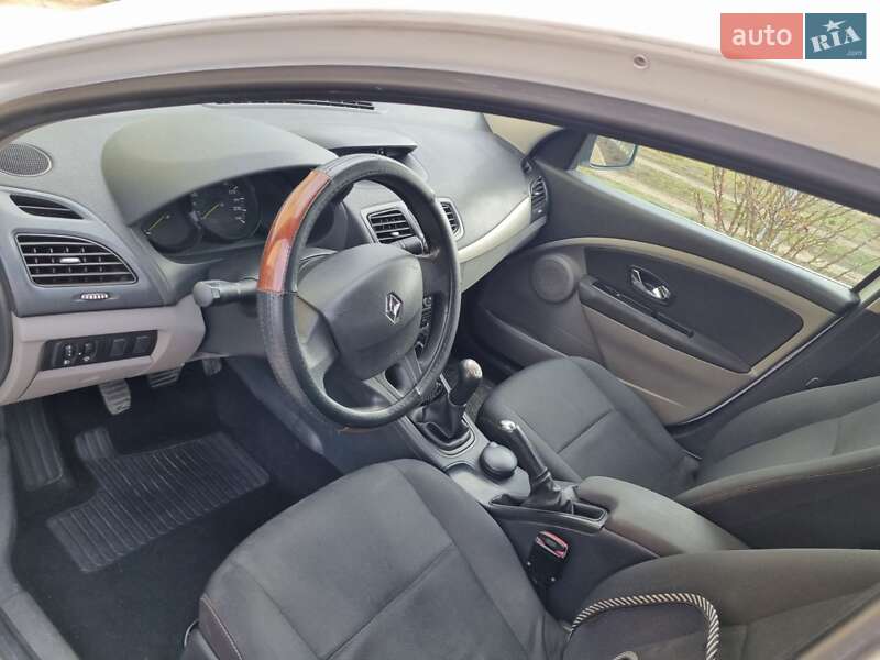 Седан Renault Fluence 2012 в Одесі