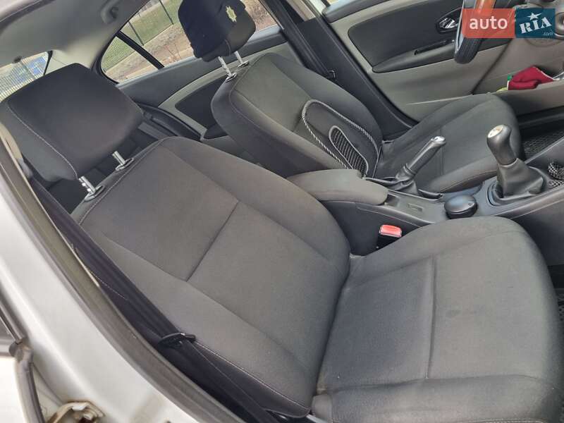Седан Renault Fluence 2012 в Одесі
