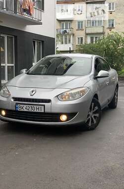 Renault Fluence  2010