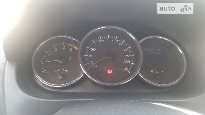 Седан Renault Fluence 2012 в Тернополе