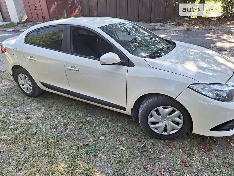 Седан Renault Fluence 2014 в Тернополі