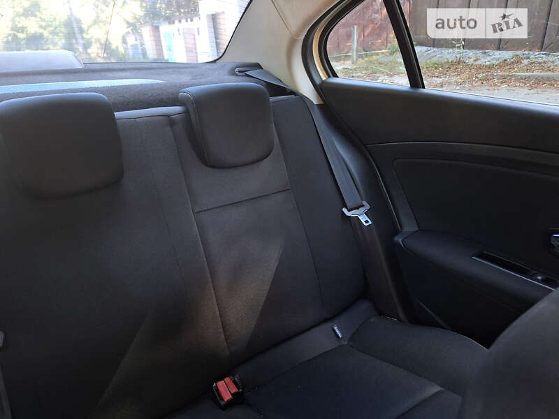 Седан Renault Fluence 2014 в Тернополі