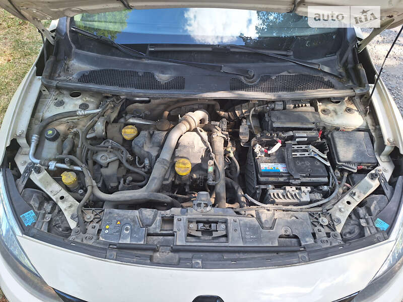 Седан Renault Fluence 2014 в Тернополі