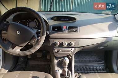 Седан Renault Fluence 2016 в Кілії