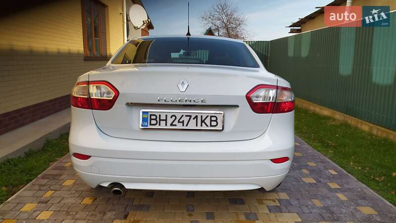 Седан Renault Fluence 2016 в Кілії