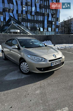 Renault Fluence  2010