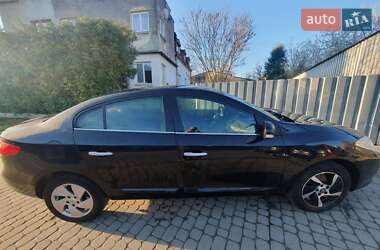 Renault Fluence  2012