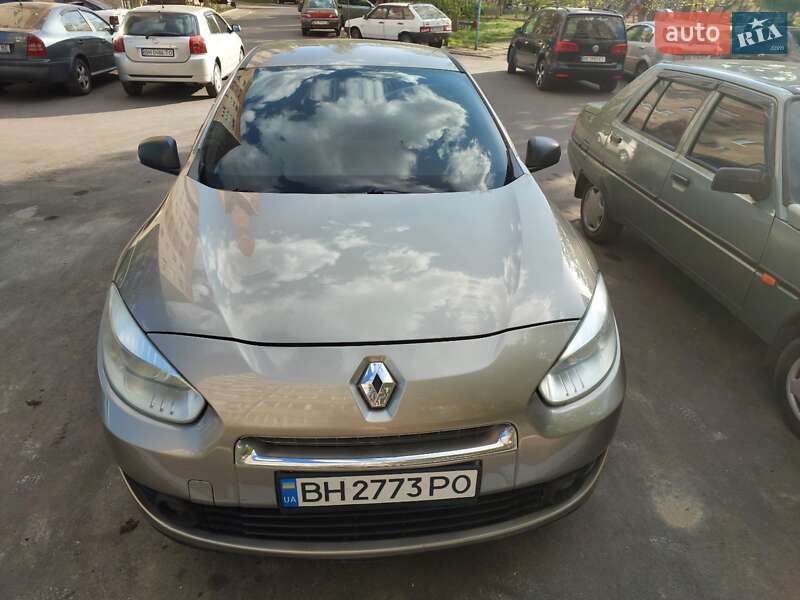 Renault Fluence 2011