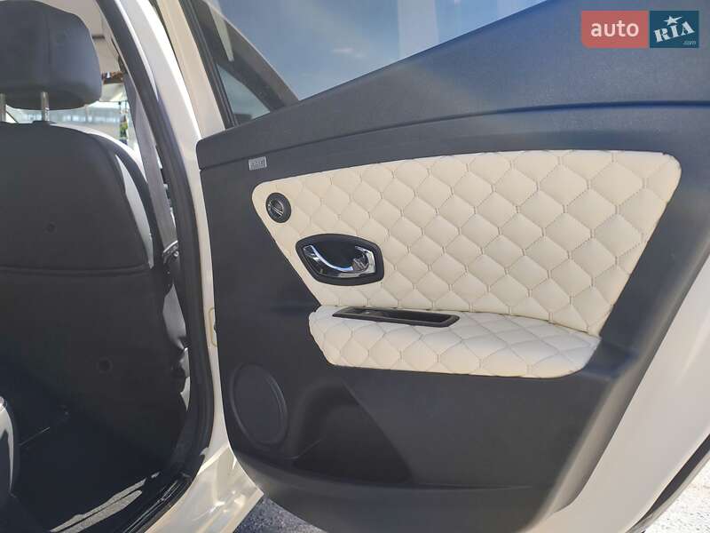 Седан Renault Fluence 2013 в Бердичеве