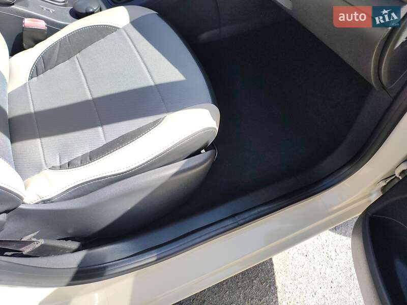 Седан Renault Fluence 2013 в Бердичеве