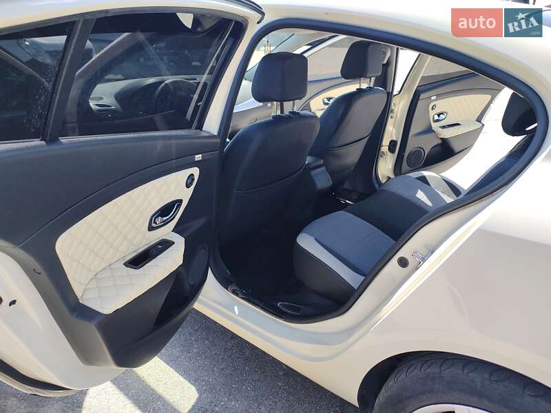Седан Renault Fluence 2013 в Бердичеве