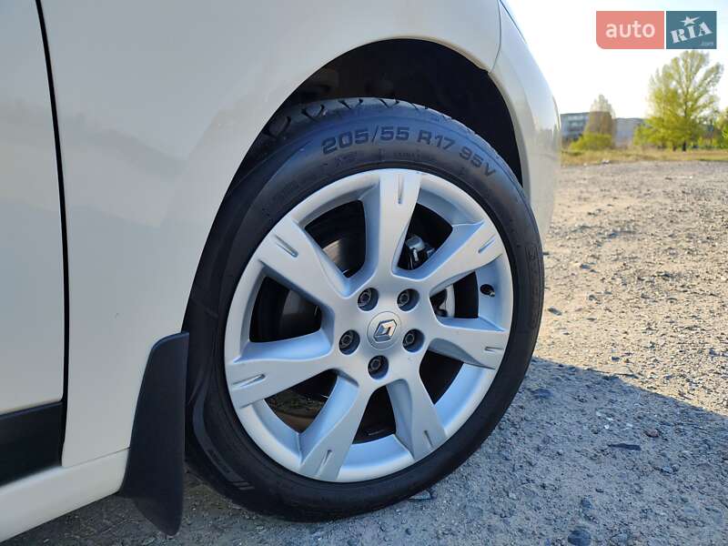 Седан Renault Fluence 2013 в Бердичеве
