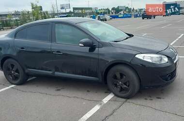 Renault Fluence  2011