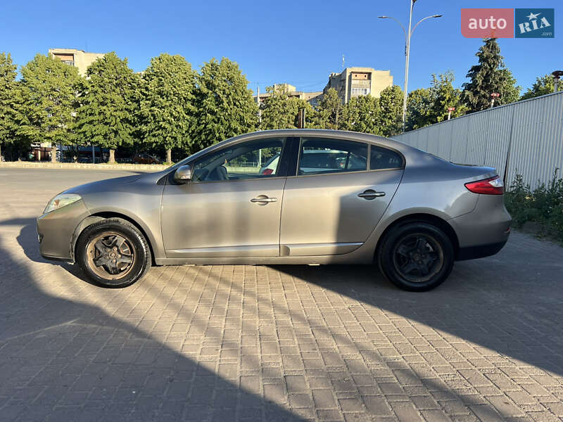 Седан Renault Fluence 2011 в Івано-Франківську фото 2 Седан Renault Fluence 2011 в Івано-Франківську