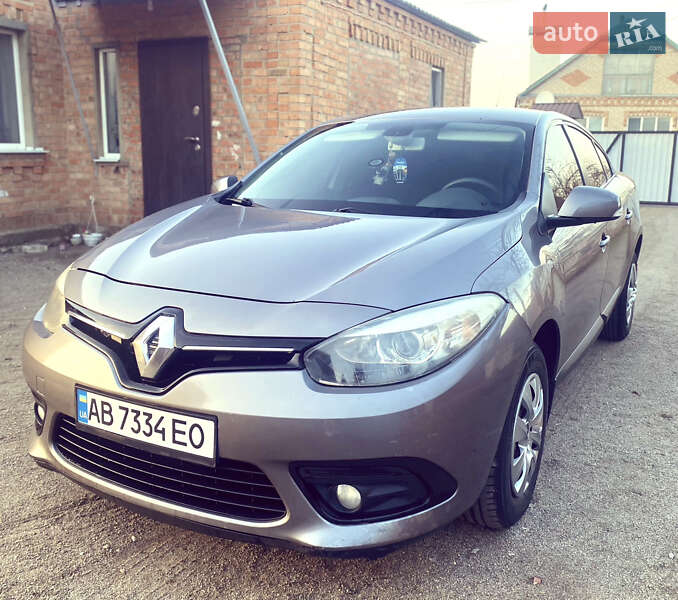 Седан Renault Fluence