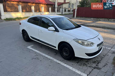 Renault Fluence  2012