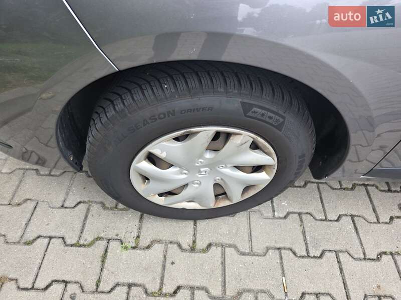 Седан Renault Fluence 2013 в Києві