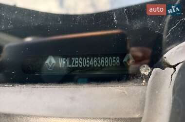 Renault Fluence  2012