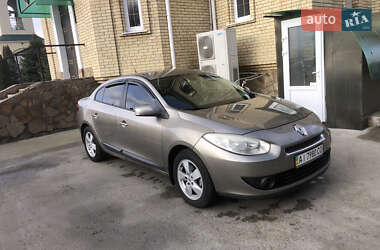 Renault Fluence  2010
