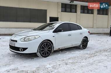Renault Fluence  2012