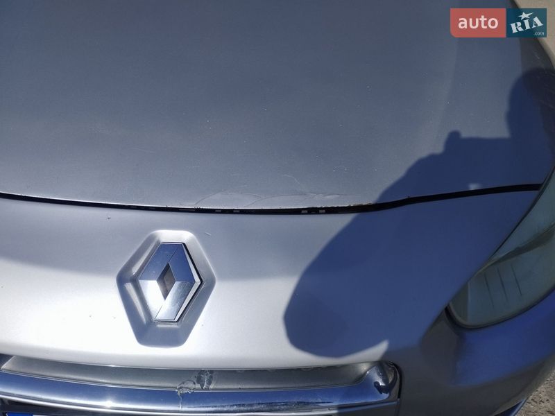 Седан Renault Fluence 2011 в Днепре