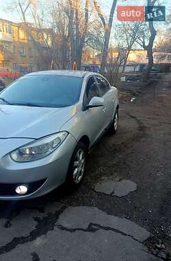 Renault Fluence  2012