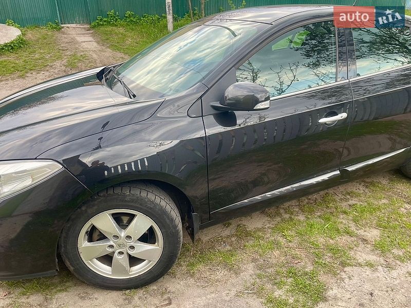 Седан Renault Fluence 2011 в Киеве фото 4 Седан Renault Fluence 2011 в Киеве