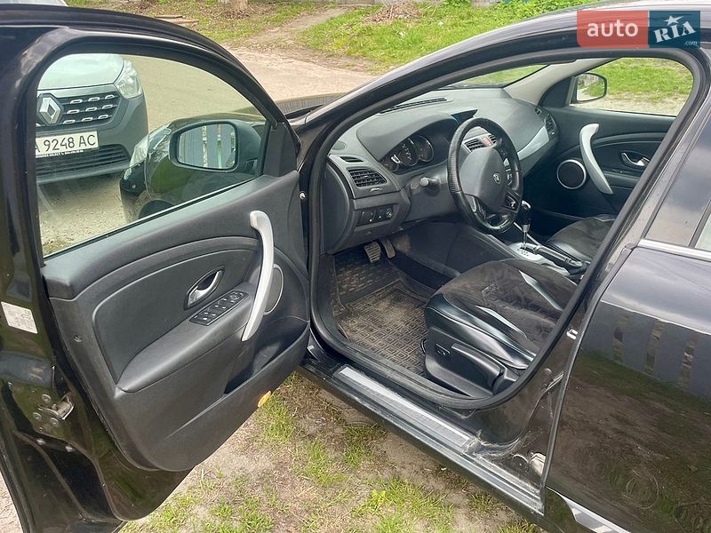 Седан Renault Fluence 2011 в Киеве фото 10 Седан Renault Fluence 2011 в Киеве