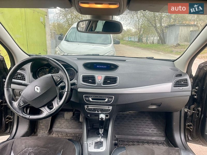 Седан Renault Fluence 2011 в Киеве фото 14 Седан Renault Fluence 2011 в Киеве