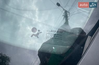Седан Renault Fluence 2011 в Киеве фото 18 Седан Renault Fluence 2011 в Киеве