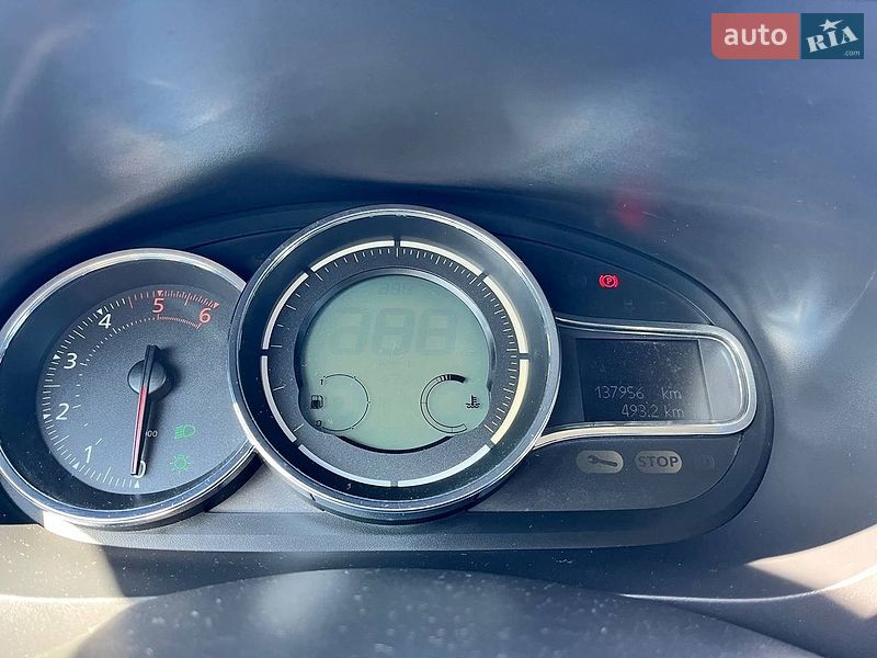 Седан Renault Fluence 2014 в Львове фото 6 Седан Renault Fluence 2014 в Львове