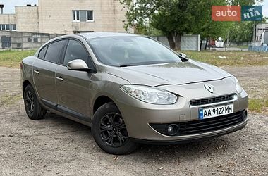 Renault Fluence  2012