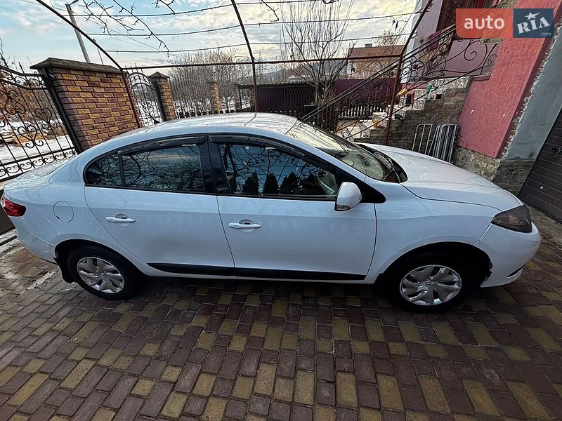 Седан Renault Fluence 2013 в Львові фото 10 Седан Renault Fluence 2013 в Львові