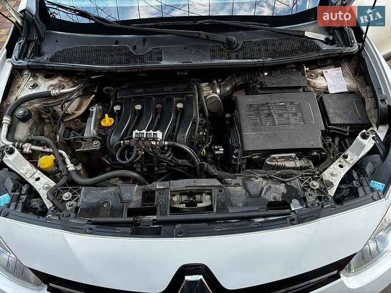 Седан Renault Fluence 2013 в Львові фото 11 Седан Renault Fluence 2013 в Львові
