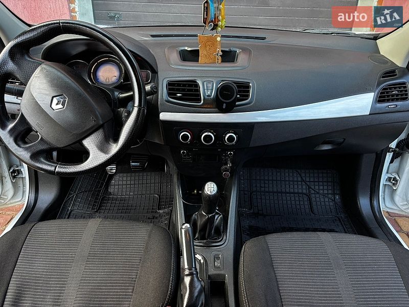 Седан Renault Fluence 2013 в Львові фото 13 Седан Renault Fluence 2013 в Львові