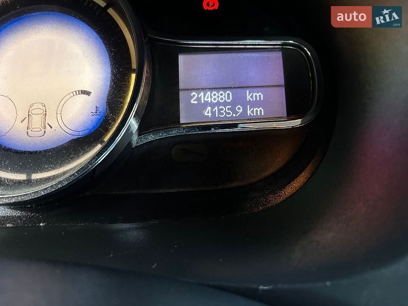 Седан Renault Fluence 2013 в Львові фото 14 Седан Renault Fluence 2013 в Львові