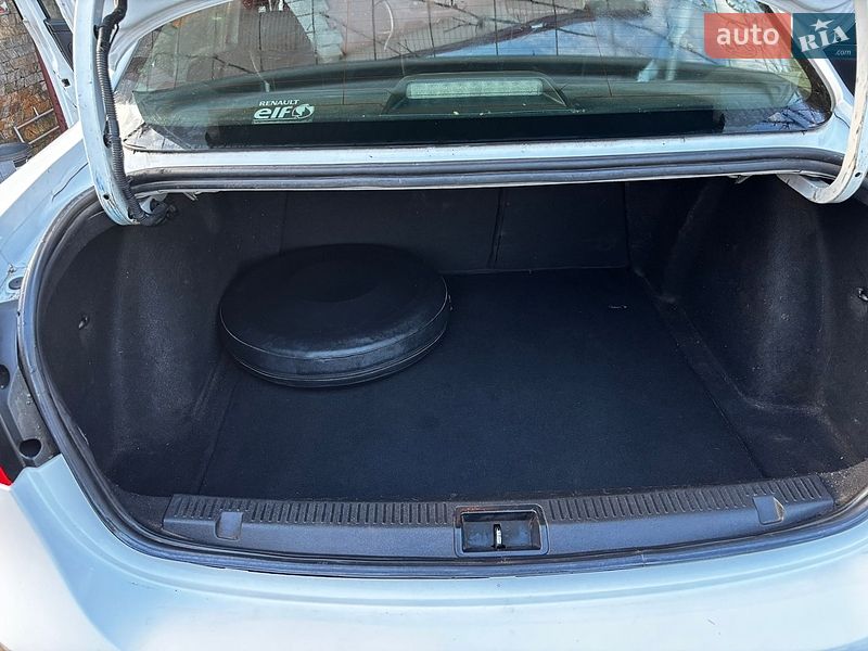 Седан Renault Fluence 2013 в Львові фото 19 Седан Renault Fluence 2013 в Львові