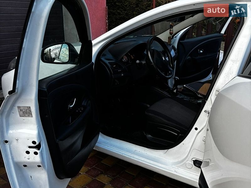 Седан Renault Fluence 2013 в Львові фото 18 Седан Renault Fluence 2013 в Львові