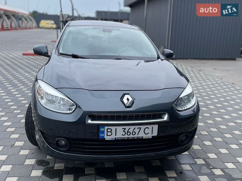 Седан Renault Fluence 2011 в Полтаве
